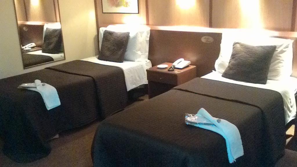 Hotel Motel Ovest Vittuone الغرفة الصورة