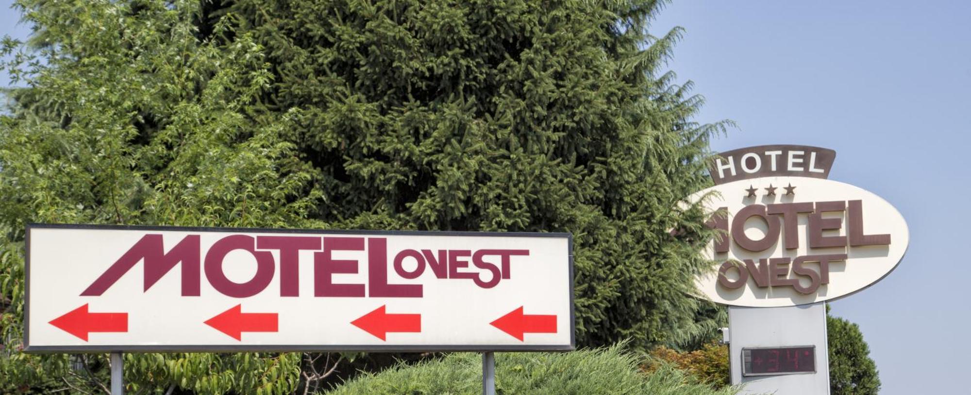 Hotel Motel Ovest Vittuone المظهر الخارجي الصورة