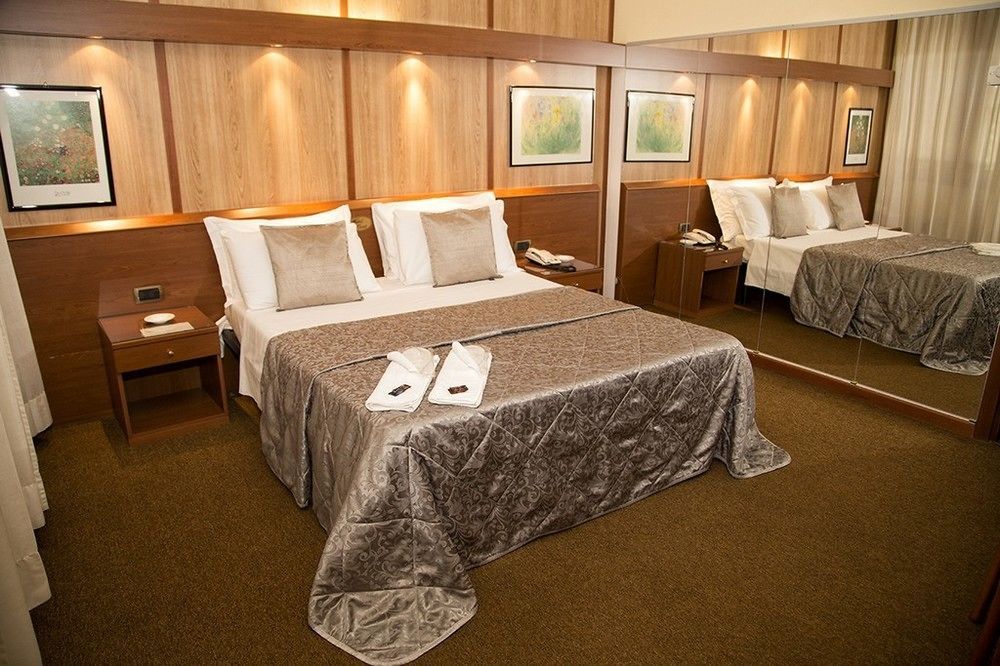 Hotel Motel Ovest Vittuone المظهر الخارجي الصورة