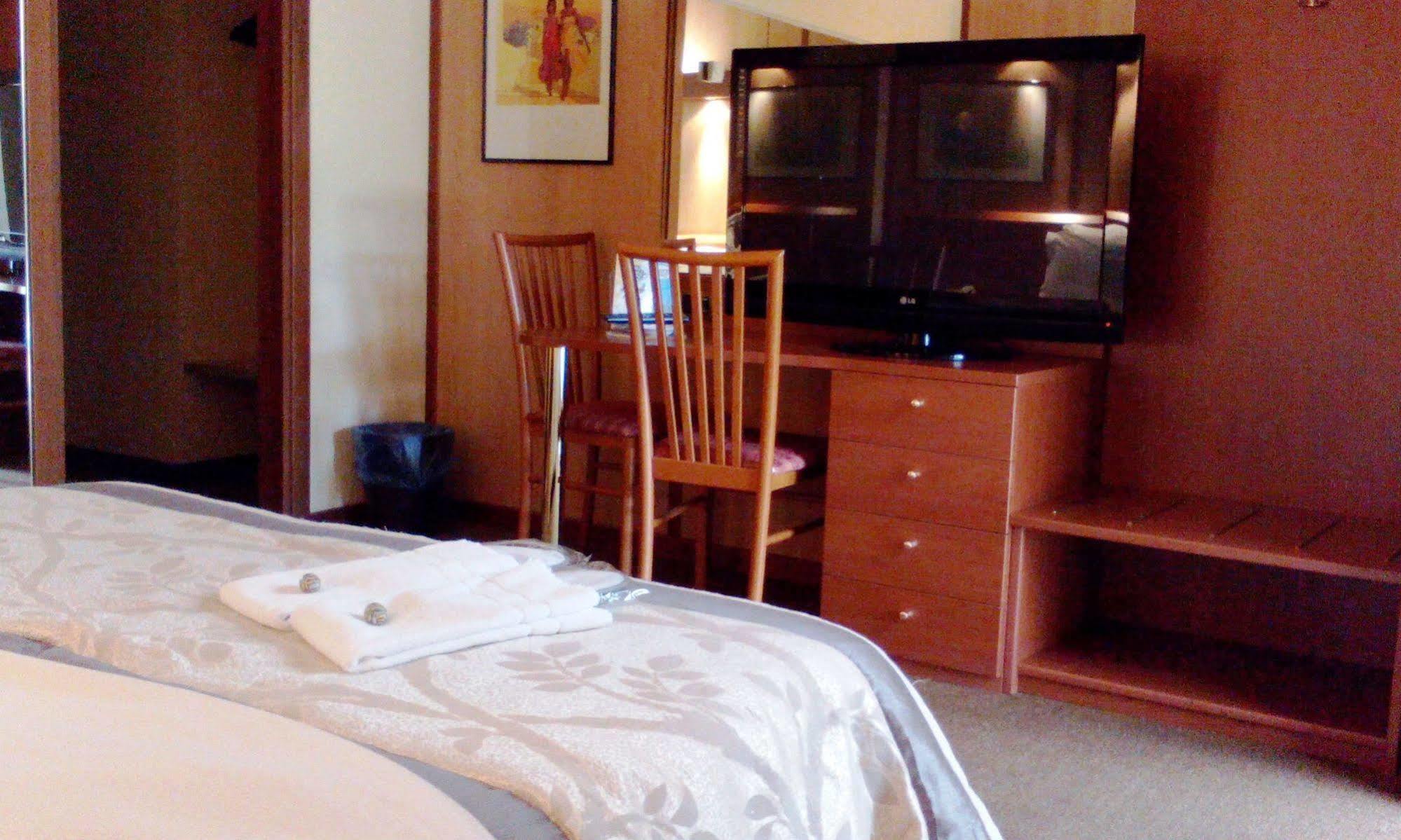 Hotel Motel Ovest Vittuone المظهر الخارجي الصورة