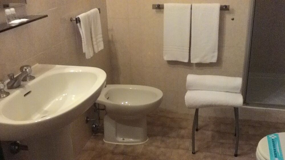 Hotel Motel Ovest Vittuone المظهر الخارجي الصورة